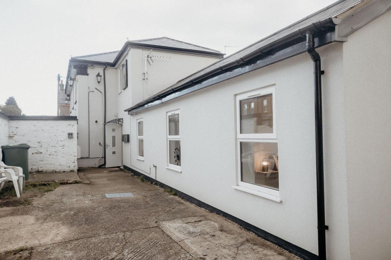 Elthorne Luxury Apartments - Uxbridge Exterior foto