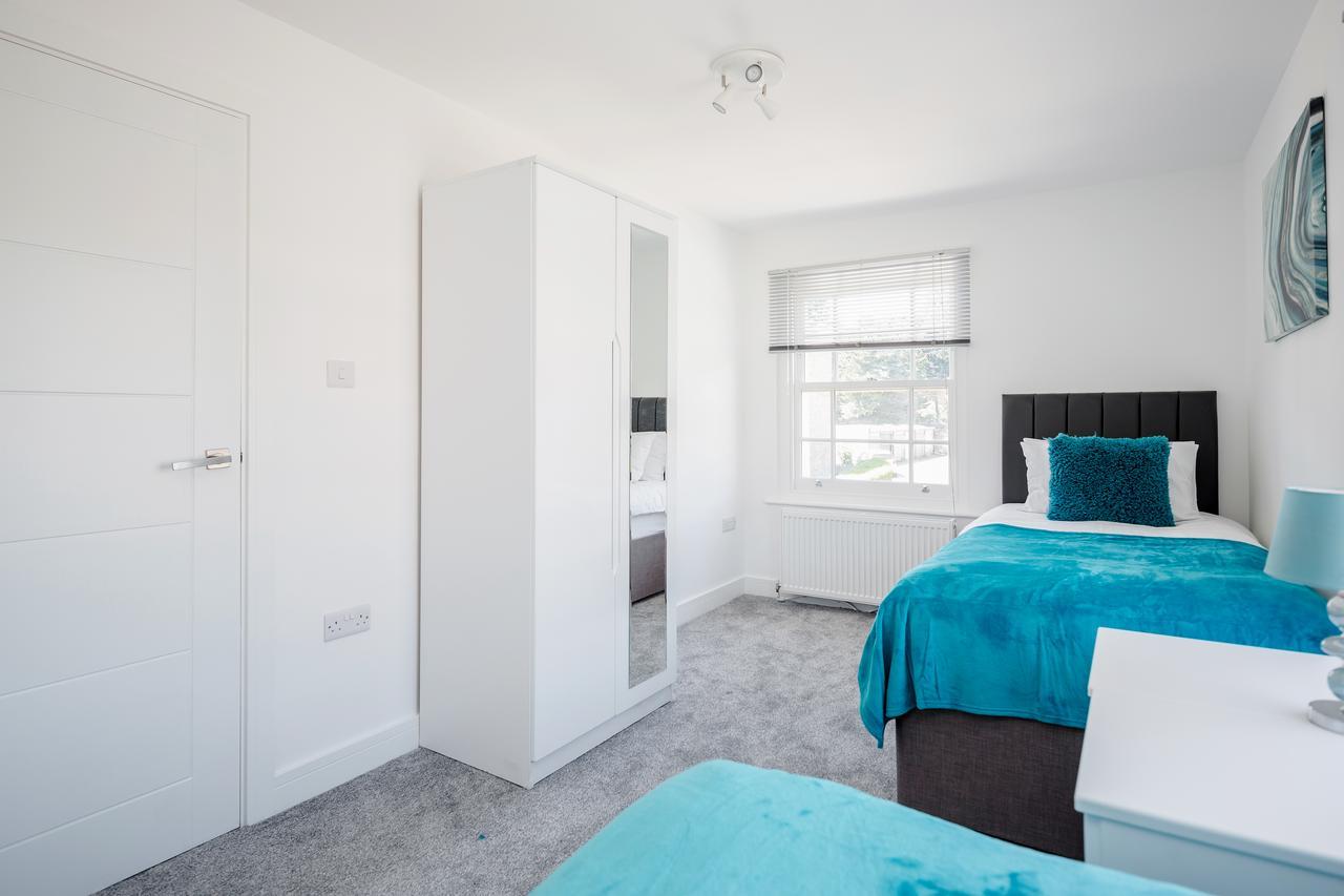 Elthorne Luxury Apartments - Uxbridge Exterior foto